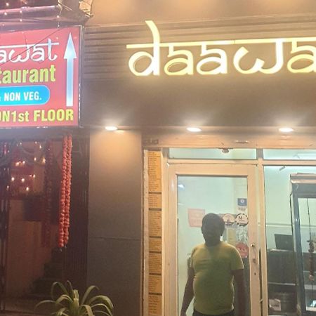 Daawat Hotel Gurgáon Kültér fotó